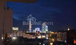公寓 3-комн 73 m² - 尤里耶夫斯卡娅, Batumi