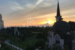 公寓 92 平方米的公寓 - 得墨忒耳塔夫达德布利, Batumi, 佐治亚州。