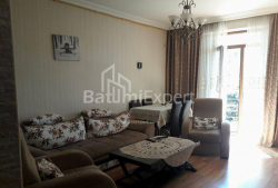 公寓 3-комн 70 m² - 尤里耶夫斯卡娅, Batumi