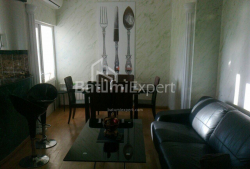 公寓 3-комн 80 m² - 沙尔瓦·伊纳萨里泽, Batumi