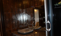 公寓 2-комн 82 m² - 尼科·皮罗斯马尼, Batumi