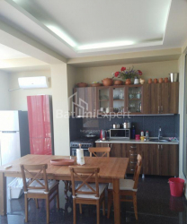 公寓 2-комн 77 m² - 尤里耶夫斯卡娅, Batumi