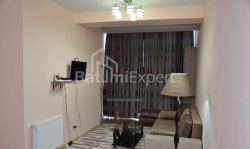 公寓 2-комн 52 m² - 尼科·皮罗斯马尼, Batumi