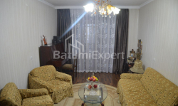 公寓 3-комн 100 m² - 祖拉巴戈尔吉拉泽, Batumi
