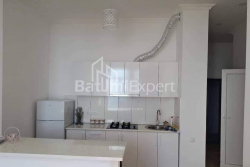 公寓 3-комн 57 m² - 尤里耶夫斯卡娅, Batumi