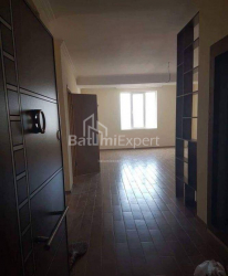公寓 3-комн 111 m² - 尼科·皮罗斯马尼, Batumi