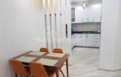 公寓 3-комн 68 m² - 优素福·科巴拉泽, Batumi