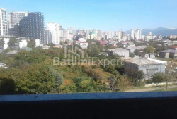 公寓 3-комн 71 m² - 尤里耶夫斯卡娅, Batumi