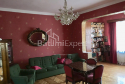 公寓 3-комн 132 m² - 帕纳瓦兹国王, Batumi