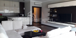 公寓 3-комн 120 m² - 尤里耶夫斯卡娅, Batumi