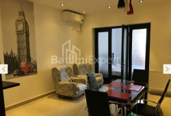 公寓 3-комн 72 m² - 尤里耶夫斯卡娅, Batumi