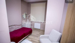 公寓 3-комн 70 m² - 尼科·皮罗斯马尼, Batumi
