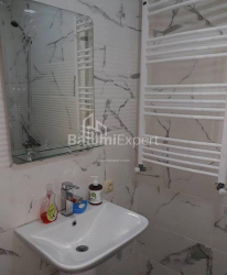 公寓 2-комн 50 m² - 尼科·皮罗斯马尼, Batumi