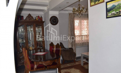 公寓 4-комн 87 m² - 尤里耶夫斯卡娅, Batumi