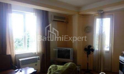 公寓 3-комн 60 m² - 尤里耶夫斯卡娅, Batumi