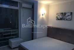 公寓 3-комн 65 m² - 鲁斯塔韦利, Batumi