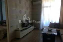 公寓 3-комн 73 m² - 优素福·科巴拉泽, Batumi