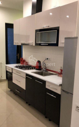 公寓 3-комн 72 m² - 尤里耶夫斯卡娅, Batumi
