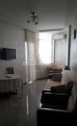 公寓 2-комн 33 m² - 祖拉巴戈尔吉拉泽, Batumi