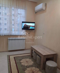 公寓 3-комн 44 m² - 尤里耶夫斯卡娅, Batumi