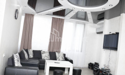 公寓 4-комн 112 m² - 尼科·皮罗斯马尼, Batumi