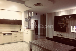公寓 6-комн 153 m² - Vakhtang Gorgasali, Batumi