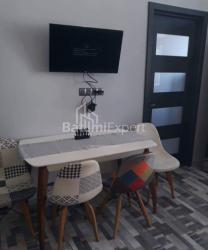 公寓 3-комн 53 m² - 佩特拉梅利什维利, Batumi