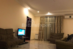公寓 3-комн 70 m² - 伊凡·贾瓦希什维利, Batumi