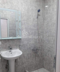 公寓 1-комн 32 m² - 尤里耶夫斯卡娅, Batumi