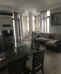 公寓 4-комн 115 m² - 康斯坦丁·马加尼什维利, Batumi