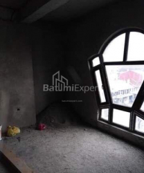 公寓 2-комн 85 m² - 佩特拉梅利什维利, Batumi