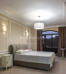 公寓 4-комн 140 m² - 尤里耶夫斯卡娅, Batumi
