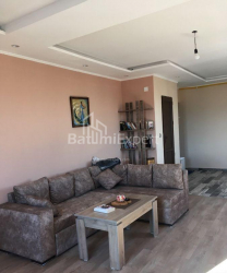 公寓 1-комн 40 m² - 大卫·阿格马谢内布利, Batumi
