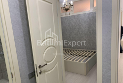 公寓 3-комн 68 m² - 优素福·科巴拉泽, Batumi