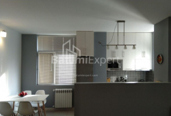 公寓 3-комн 80 m² - 亚历山德拉·普希金, Batumi