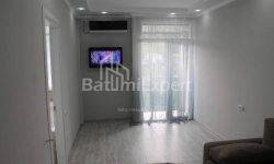 公寓 3-комн 65 m² - 佩特拉·巴格拉季昂尼, Batumi