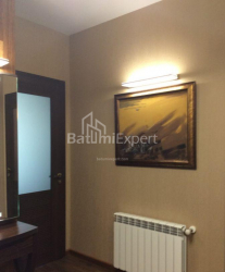 公寓 3-комн 143 m² - 治安官 Khimshiashvili, Batumi