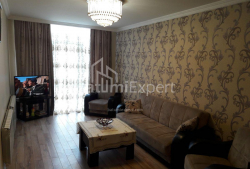 公寓 3-комн 74 m² - 优素福·科巴拉泽, Batumi