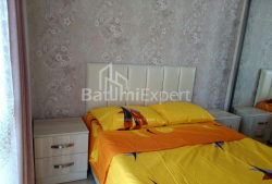 公寓 4-комн 75 m² - 伊利亚·查瓦查瓦泽, Batumi