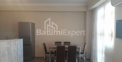 公寓 3-комн 81 m² - Vakhtang Gorgasali, Batumi