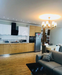 公寓 4-комн 147 m² - 治安官 Khimshiashvili, Batumi