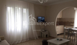 公寓 2-комн 44 m² - 伊凡·贾瓦希什维利, Batumi