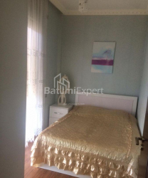 公寓 3-комн 61 m² - 尼科洛兹·巴拉塔什维利, Batumi