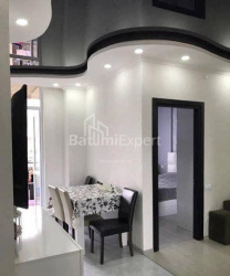 公寓 3-комн 80 m² - 伊利亚·查瓦查瓦泽, Batumi