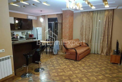 公寓 3-комн 75 m² - Vakhtang Gorgasali, Batumi