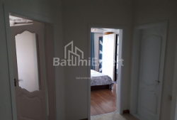 公寓 3-комн 87 m² - 米哈伊尔·莱蒙托夫, Batumi