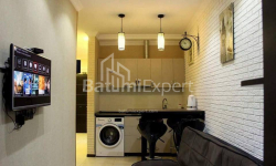 公寓 1-комн 35 m² - 尤里耶夫斯卡娅, Batumi
