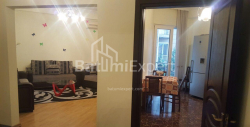 公寓 2-комн 70 m² - 尤里耶夫斯卡娅, Batumi