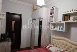 公寓 3-комн 63 m² - 帕纳瓦兹国王, Batumi