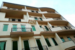 公寓 3-комн 60 m² - 尤里耶夫斯卡娅, Batumi